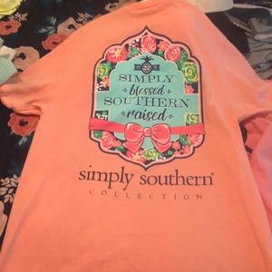Simply southern t